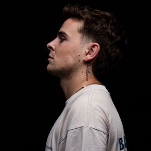 Givio foto